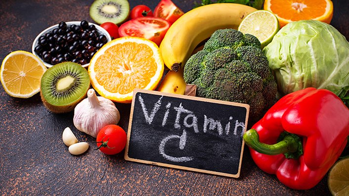 Foto von Vitamin C-haltigen Lebensmitteln